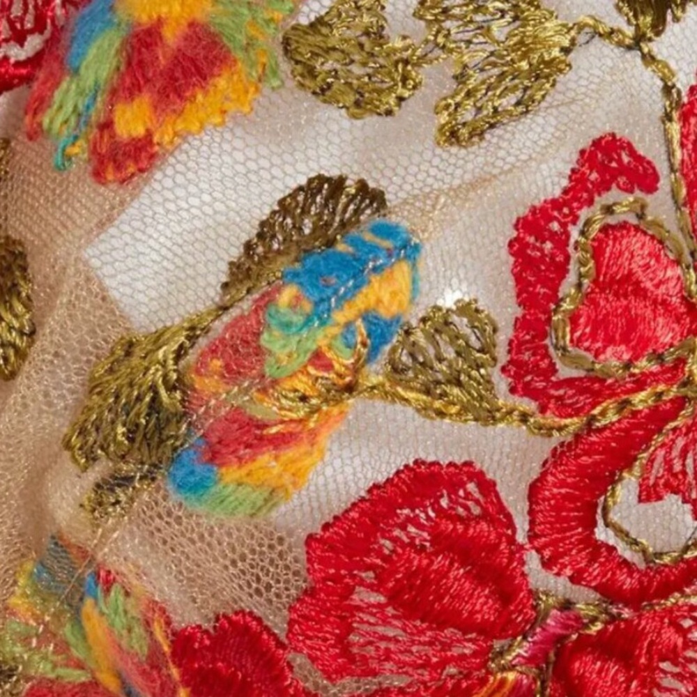 ID Sarrieri Embroidered Floral Set in Tan with Red Blossoms NWT size 34D/Medium - Picture 5 of 10